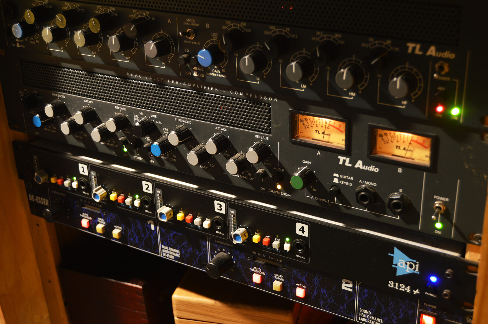 Mana Studio